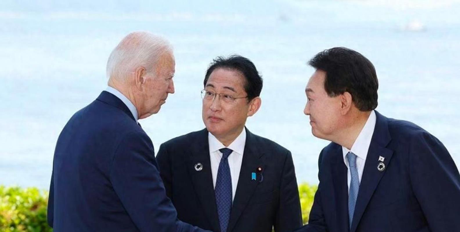 李在明支持率断崖式下滑，背后的原因与影响