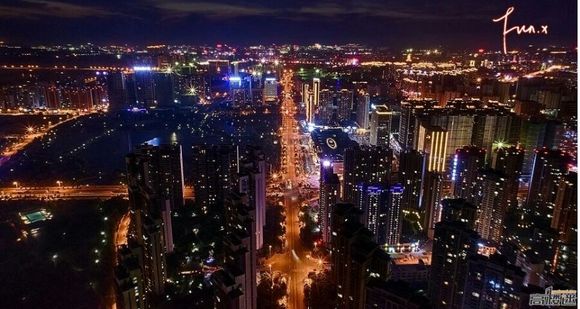 邵阳vs赣州夜景直播视频，两座南方小城，谁的夜色更撩人？