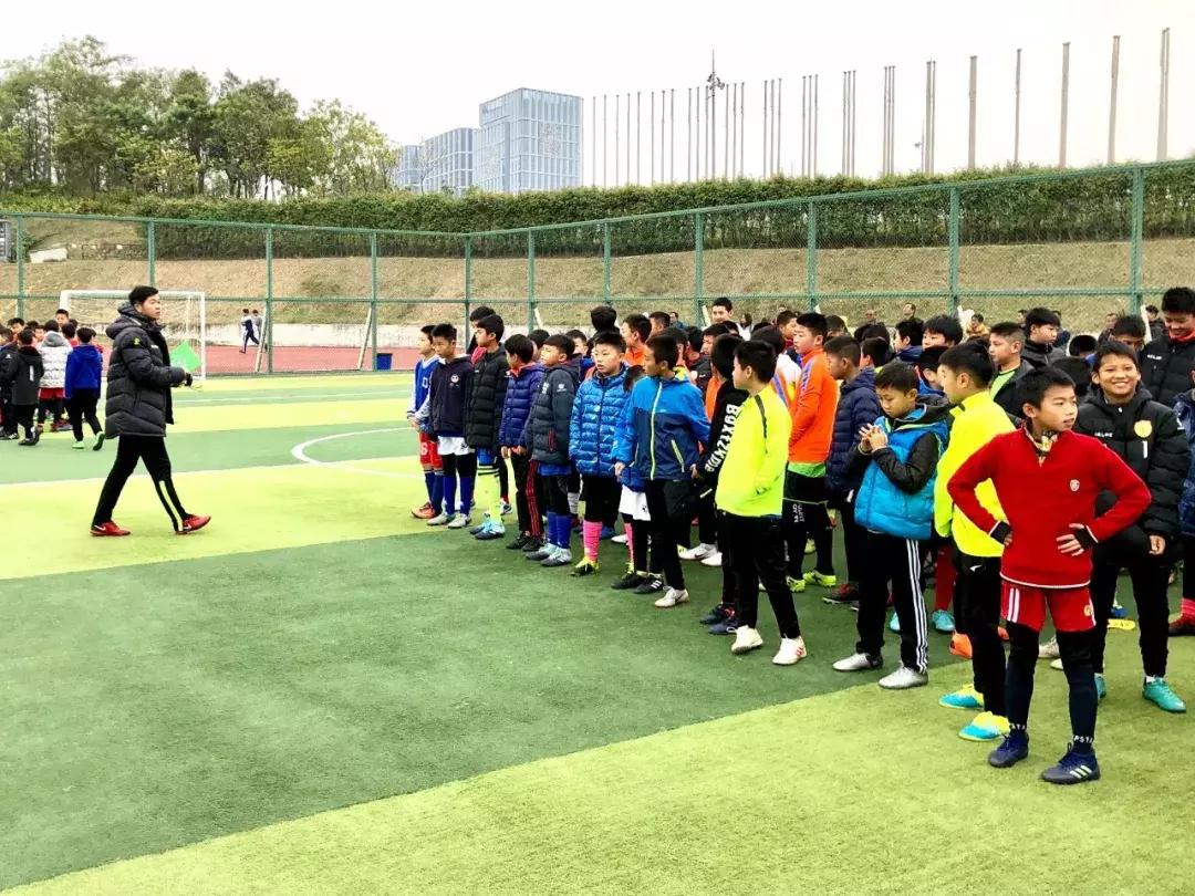中国U17足球队3-0力克澳大利亚U17，青春的胜利与梦想的启航
