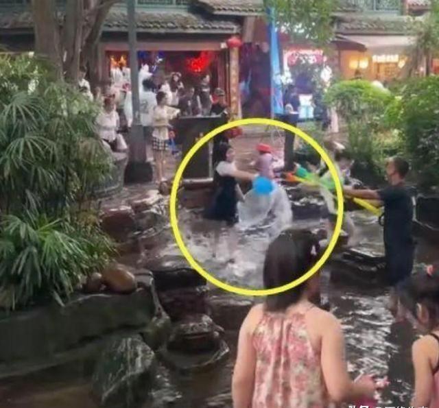 丈夫掐脖灌水致出轨妻子死亡获刑，一桩悲剧的反思