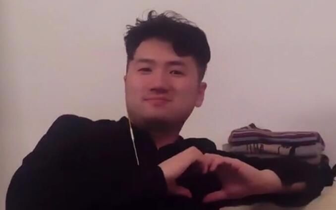 龙神vs南京阿豪视频直播，一场游戏圈的神仙打架，到底谁更胜一筹？