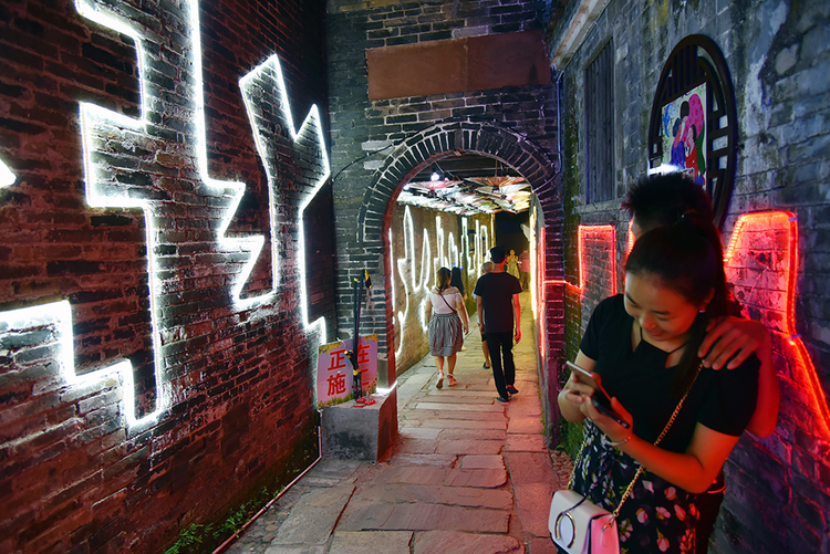 赣州vs徐州夜景视频直播，两座千年古城的夜色对决，谁更戳中你的心？